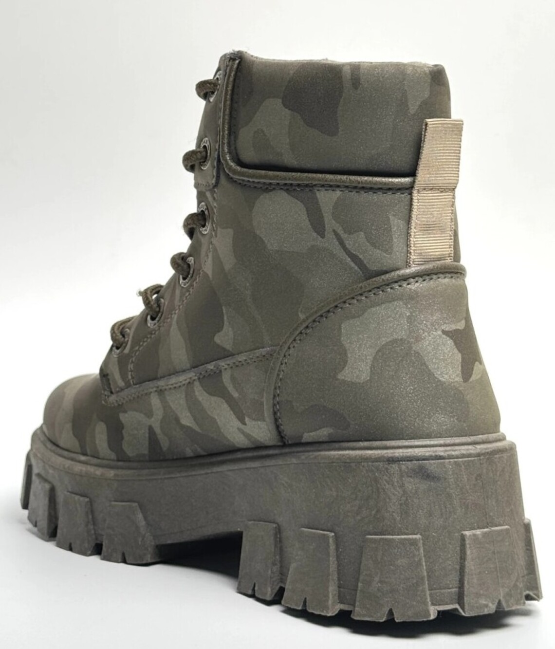Borcegos Camuflados - Miro Boho Chic