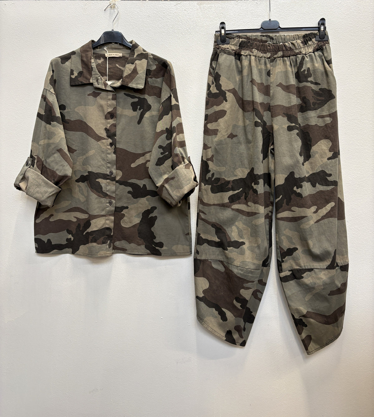 Conjunto de camuflaje para mujer | Camisa y pantalón | Exclusivo Miró Boho Chic